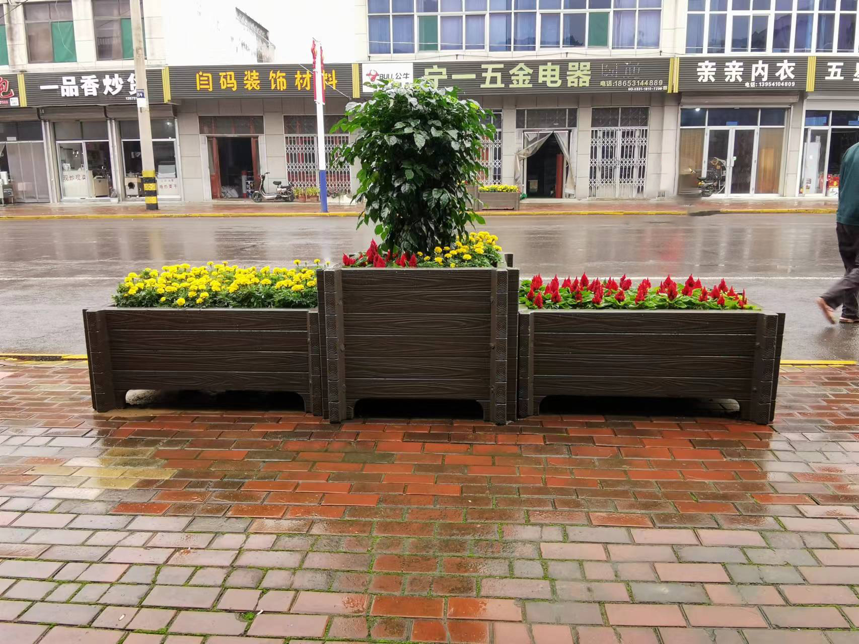 仿木護(hù)欄安裝前要注意什么？